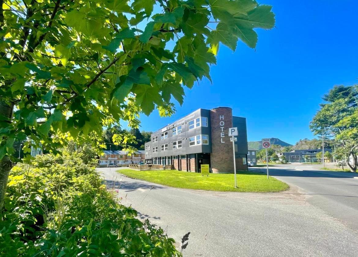 Svolværgeita Hotel Eksteriør billede